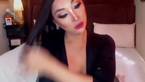 MS. AMALIA online show from 23, 2, 2025