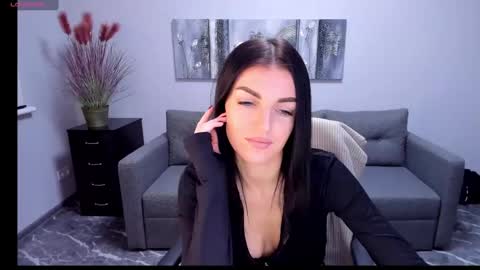 Snapshot of angelina_clark chatting on 5, 12, 2024 Angelina online show from 5, 12, 2024
