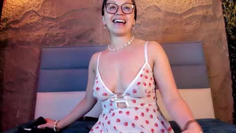 ANGELINA   online show from 7, 11, 2025