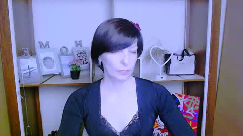 Angelina online show from 28, 1, 2025