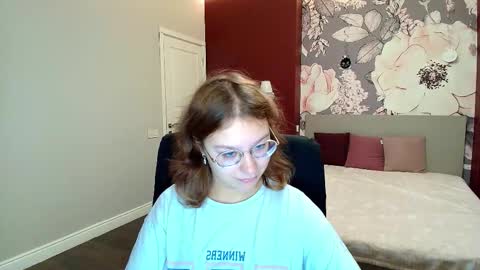 AngelinaLow online show from 30, 9, 2025