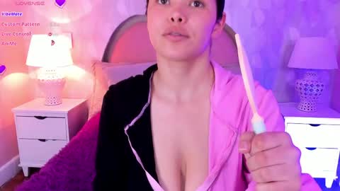 angeline online show from 17, 4, 2026