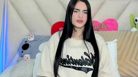 Snapshot of angeline__smith chatting on 11, 12, 2024 Angeline Smith online show from 11, 12, 2024