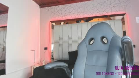 Snapshot of angelineheet chatting on 11, 12, 2024 Angeline Heet online show from 11, 12, 2024