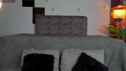 Snapshot of angelinepossy chatting on 17, 12, 2024 angelinepossy online show from 17, 12, 2024