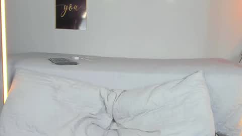 Snapshot of angelinepossy chatting on 9, 3, 2025 angelinepossy online show from 9, 3, 2025