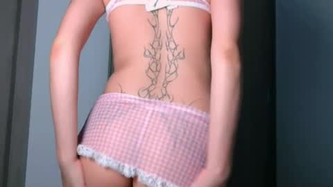 Snapshot of angelinhaa chatting on 7, 10, 2025 Angelinhaa online show from 7, 10, 2025