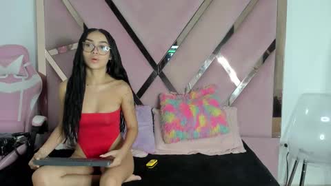 angell_petite01 online show from 14, 2, 2026