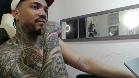 angellatino0 online show from 9, 12, 2024