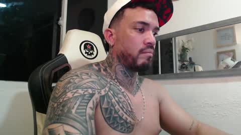 angellatino0 online show from 9, 12, 2024