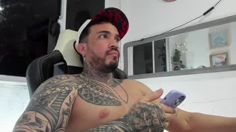 angellatino0 online show from 30, 12, 2024