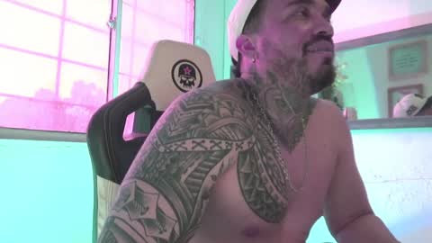 angellatino0 online show from 31, 12, 2024