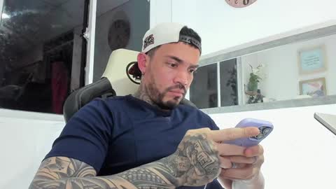 angellatino0 online show from 1, 1, 2025