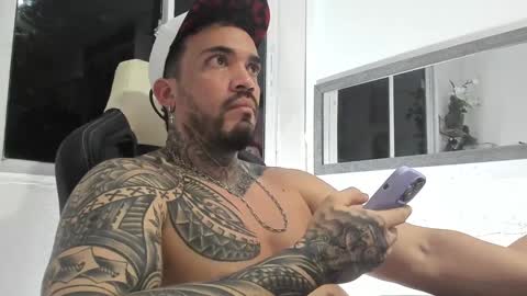 angellatino0 online show from 2, 1, 2025