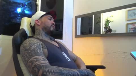 angellatino0 online show from 11, 1, 2025