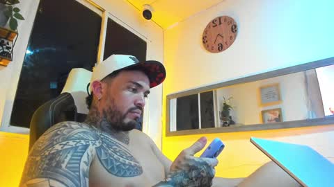 angellatino0 online show from 14, 1, 2025