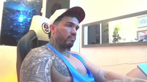 angellatino0 online show from 15, 1, 2025