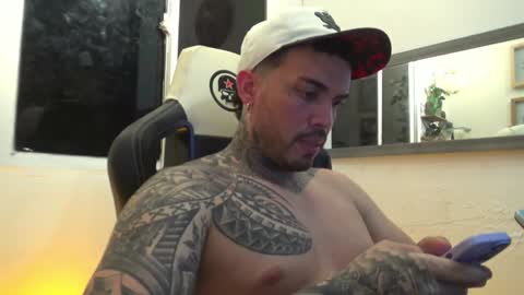 angellatino0 online show from 1, 2, 2025