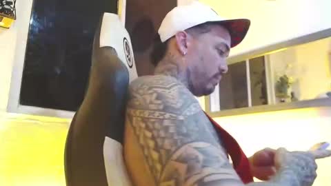 angellatino0 online show from 21, 2, 2025