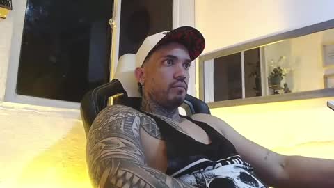 angellatino0 online show from 22, 2, 2025