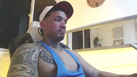 angellatino0 online show from 25, 2, 2025