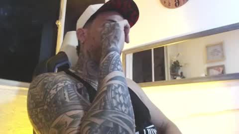 angellatino0 online show from 28, 2, 2025