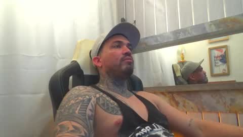 angellatino0 online show from 10, 10, 2025