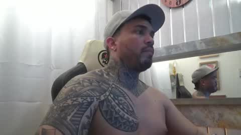 angellatino0 online show from 4, 11, 2025