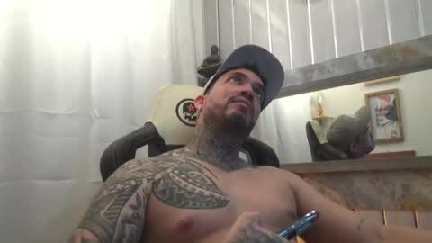 angellatino0 online show from 5, 11, 2025