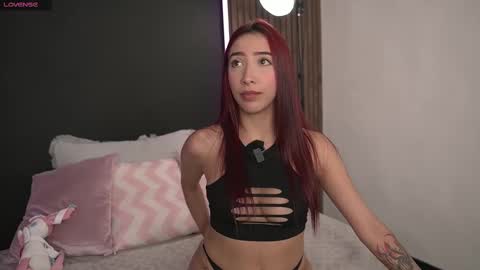 Snapshot of angells_smith chatting on 19, 2, 2025 online show from 19, 2, 2025