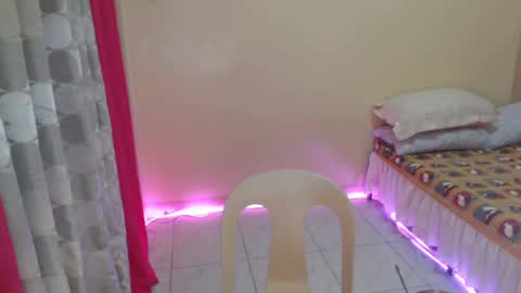 Snapshot of angelofcumx chatting on 10, 7, 2026 sabina online show from 10, 7, 2026
