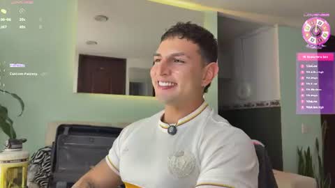 Snapshot of angeloferro1 chatting on 12, 6, 2026 Angelo Ferro online show from 12, 6, 2026