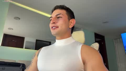 Snapshot of angeloferro1 chatting on 21, 6, 2026 Angelo Ferro online show from 21, 6, 2026