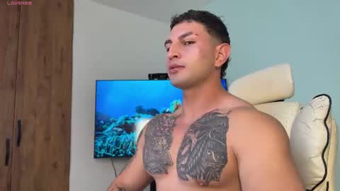 Snapshot of angeloferro1 chatting on 6, 7, 2026 Angelo Ferro online show from 6, 7, 2026