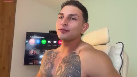 Snapshot of angeloferro1 chatting on 8, 7, 2026 Angelo Ferro online show from 8, 7, 2026