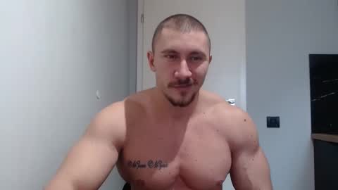 Snapshot of angelofit chatting on 4, 12, 2024 ------- SEX SHOW WITH GUYS AND GIRLS MUSCLE SHOW online show from 4, 12, 2024