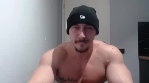 Snapshot of angelofit chatting on 4, 1, 2025 ------- SEX SHOW WITH GUYS AND GIRLS MUSCLE SHOW online show from 4, 1, 2025