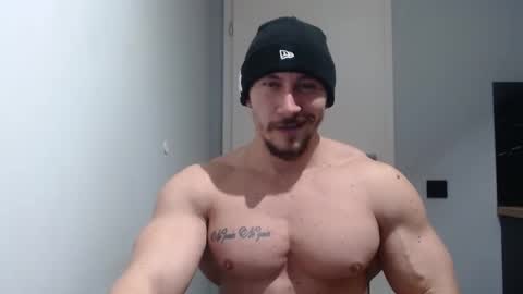 Snapshot of angelofit chatting on 24, 1, 2025 ------- SEX SHOW WITH GUYS AND GIRLS MUSCLE SHOW online show from 24, 1, 2025
