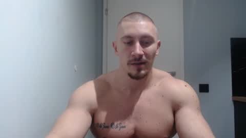 Snapshot of angelofit chatting on 27, 1, 2025 ------- SEX SHOW WITH GUYS AND GIRLS MUSCLE SHOW online show from 27, 1, 2025