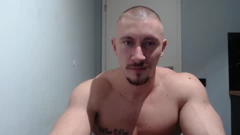 Snapshot of angelofit chatting on 27, 1, 2025 ------- SEX SHOW WITH GUYS AND GIRLS MUSCLE SHOW online show from 27, 1, 2025