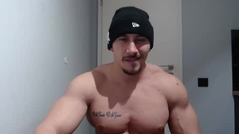 Snapshot of angelofit chatting on 1, 2, 2025 ------- SEX SHOW WITH GUYS AND GIRLS MUSCLE SHOW online show from 1, 2, 2025