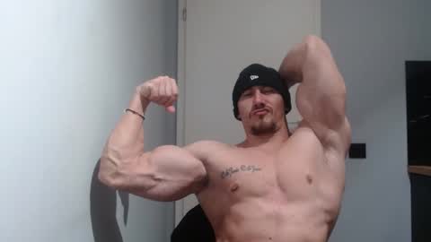 Snapshot of angelofit chatting on 11, 2, 2025 ------- SEX SHOW WITH GUYS AND GIRLS MUSCLE SHOW online show from 11, 2, 2025