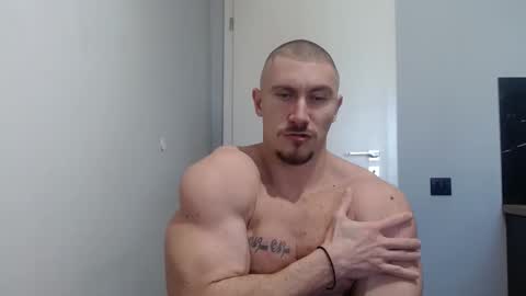 Snapshot of angelofit chatting on 14, 2, 2025 ------- SEX SHOW WITH GUYS AND GIRLS MUSCLE SHOW online show from 14, 2, 2025