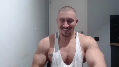 Snapshot of angelofit chatting on 14, 2, 2025 ------- SEX SHOW WITH GUYS AND GIRLS MUSCLE SHOW online show from 14, 2, 2025