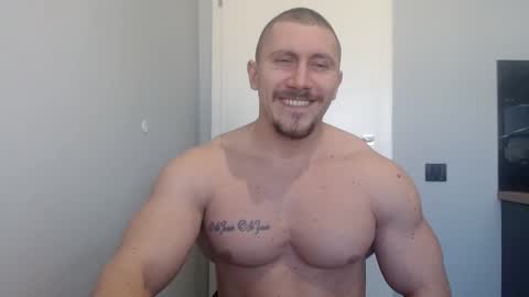 Snapshot of angelofit chatting on 24, 2, 2025 ------- SEX SHOW WITH GUYS AND GIRLS MUSCLE SHOW online show from 24, 2, 2025