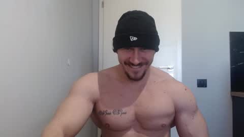 Snapshot of angelofit chatting on 6, 3, 2025 ------- SEX SHOW WITH GUYS AND GIRLS MUSCLE SHOW online show from 6, 3, 2025