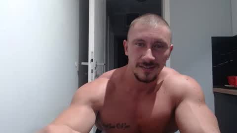 Snapshot of angelofit chatting on 12, 9, 2025 ------- SEX SHOW WITH GUYS AND GIRLS MUSCLE SHOW online show from 12, 9, 2025