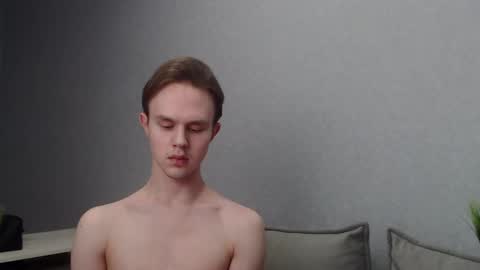 Angel online show from 30, 1, 2025