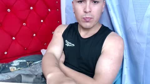 Snapshot of angels_0001 chatting on 11, 12, 2024 angels_0001 online show from 11, 12, 2024