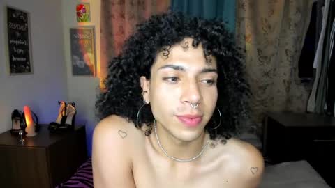 Snapshot of angelwhitte chatting on 12, 5, 2026 angelwhitte online show from 12, 5, 2026